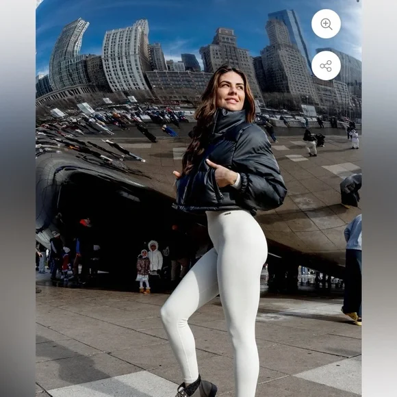 YoungLa for Her cropped puffer jacket - Picture 3 of 3